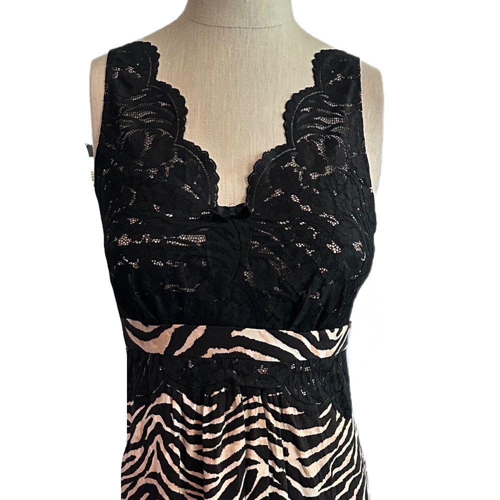 NWT Soma untamed zebra long knit cool nights nightgown- Small